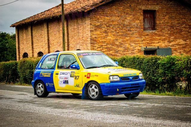 Dorsal 100, foto 3 de 3